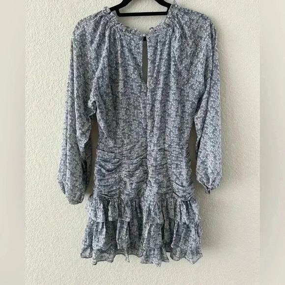 ASTR the Label Blue Floral Midi Ruffle Dress Size Medium - Picture 3 of 3